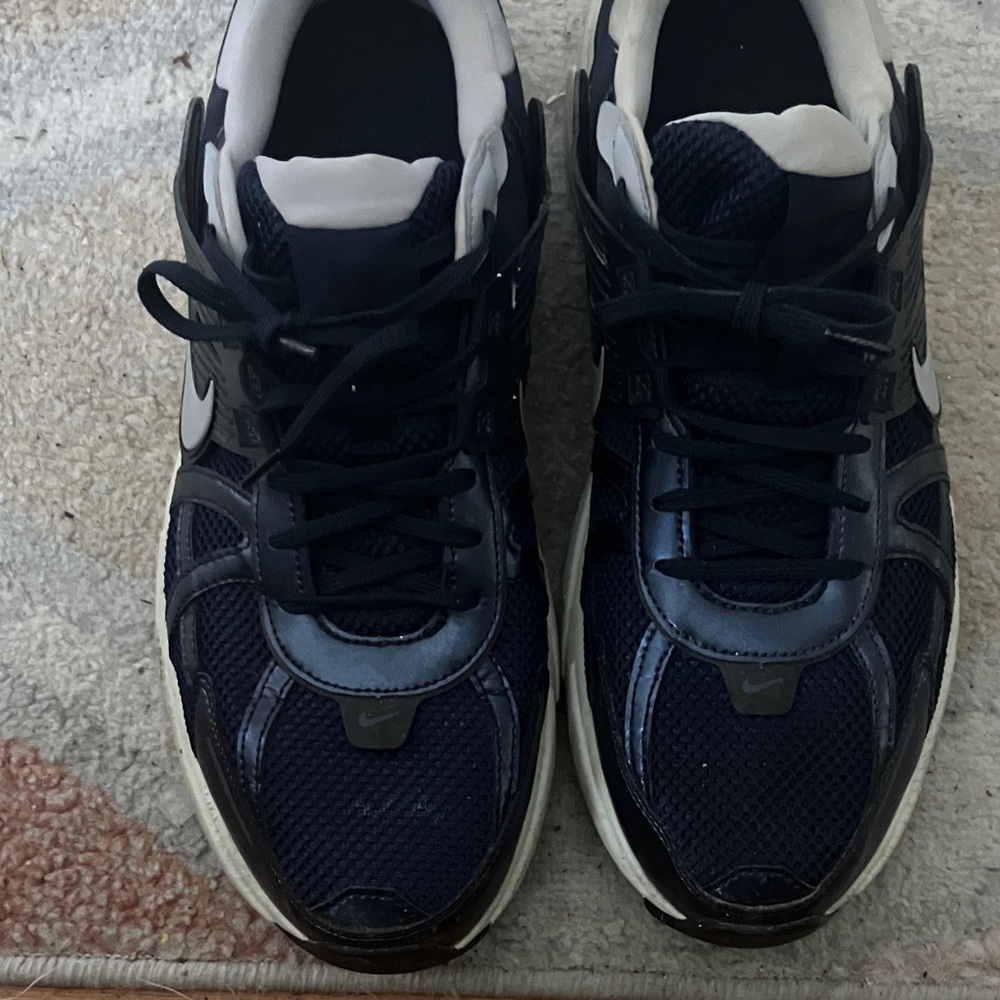 Nike Black and White Athletic Shoes